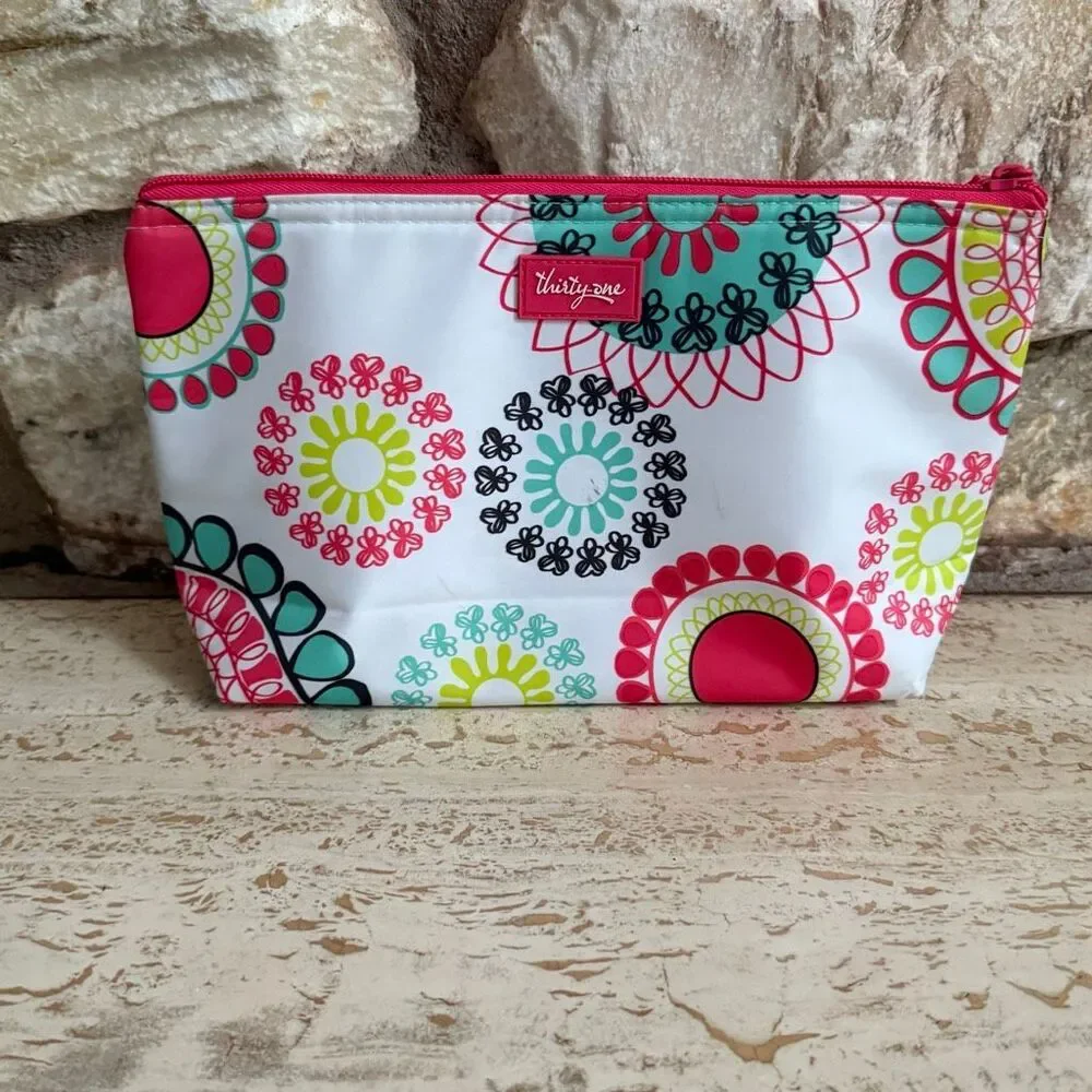 Thirty-one gifts medium thermal pouch in citrus medallion